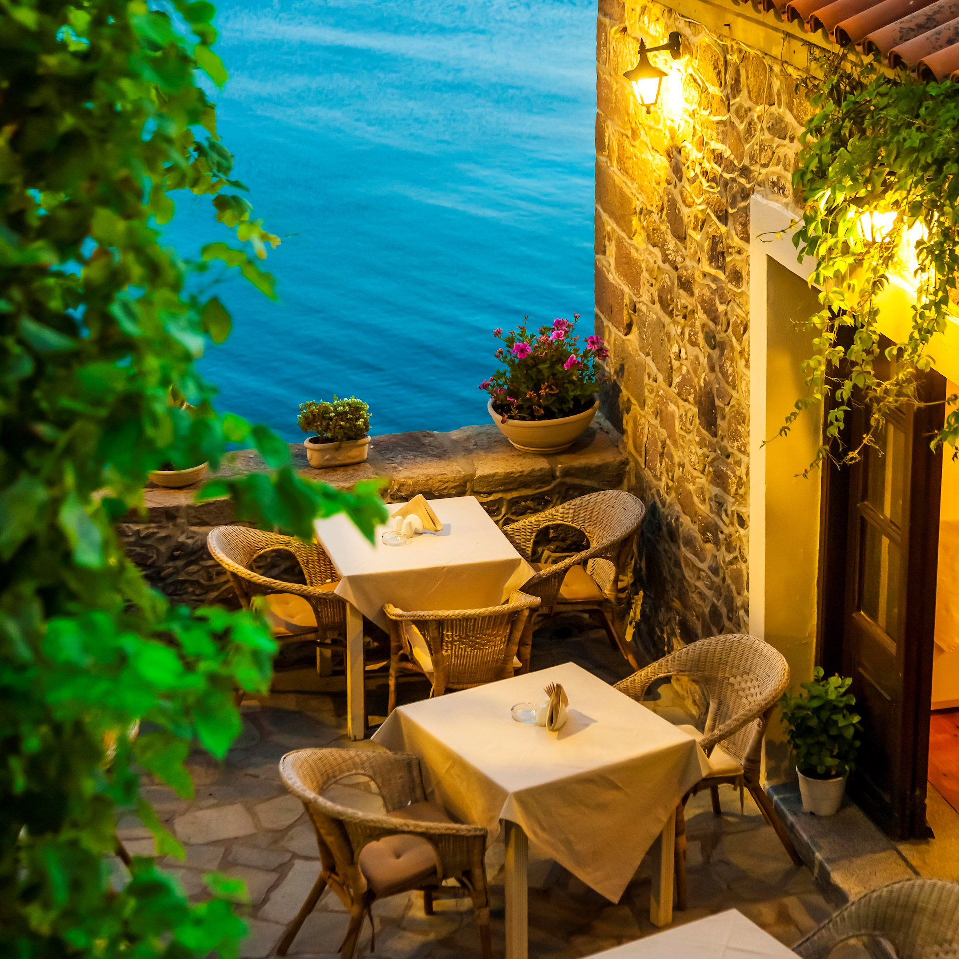 outdoor-lights